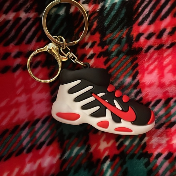 Nike keychain - Picture 3 of 3